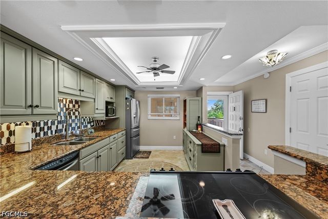 4309 Mariner WAY 304, Fort Myers, FL 33919
