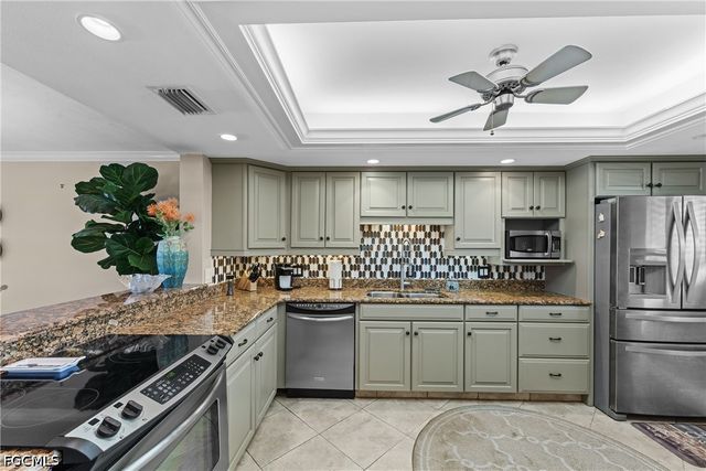 4309 Mariner WAY 304, Fort Myers, FL 33919