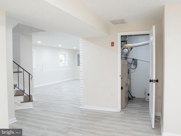 150 NELSON DR, Williamstown, NJ 08094