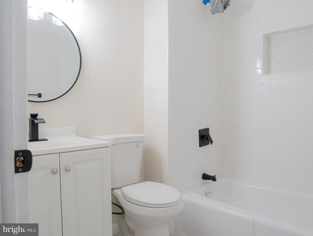 150 NELSON DR, Williamstown, NJ 08094