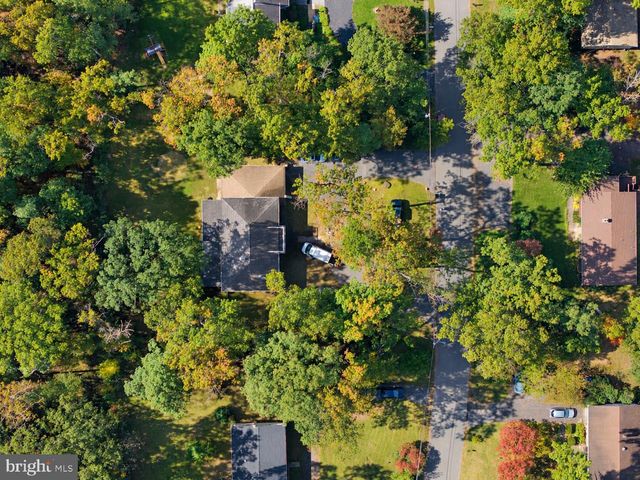 150 NELSON DR, Williamstown, NJ 08094