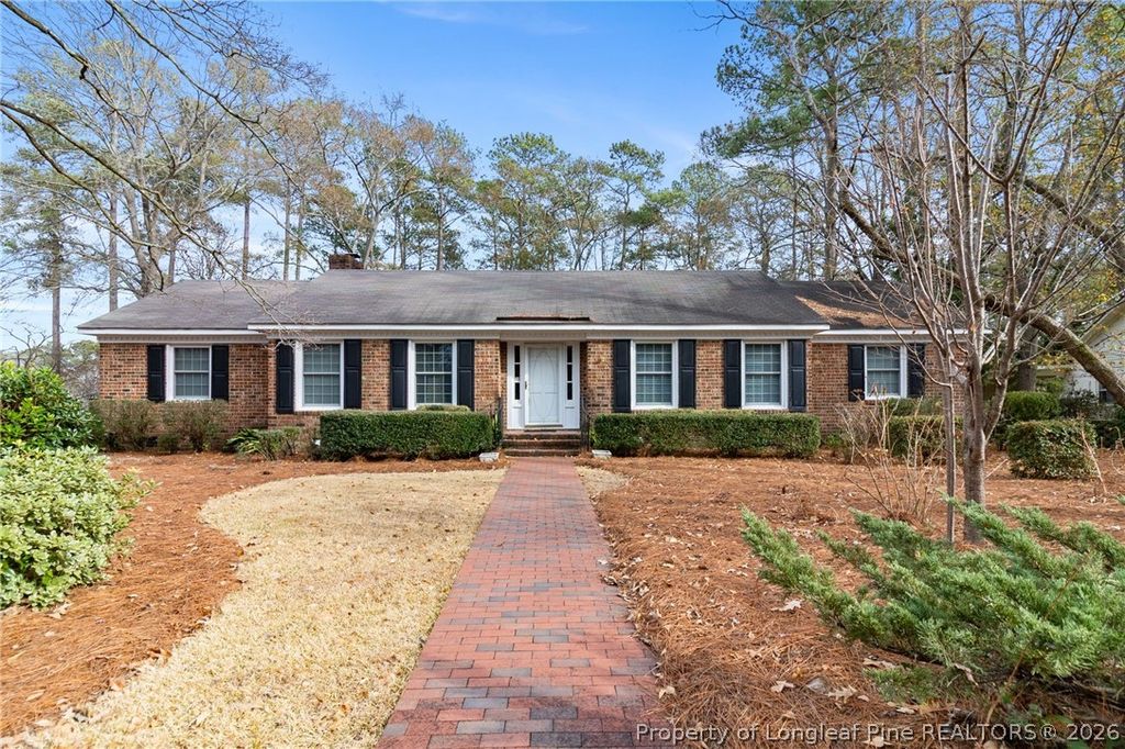 501 Edinburgh Drive, Fayetteville, NC 28303 — exterior