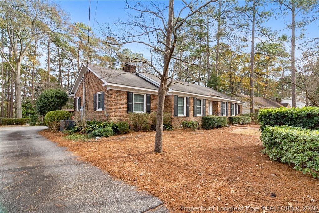 501 Edinburgh Drive, Fayetteville, NC 28303 — photo 2