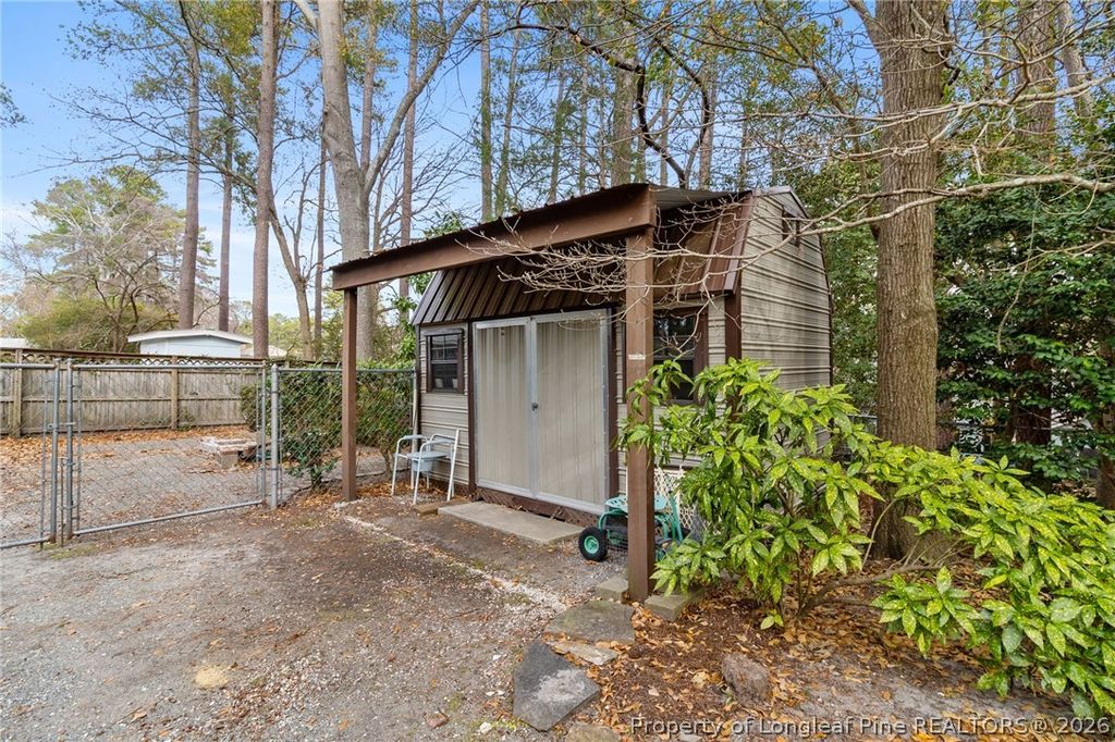 501 Edinburgh Drive, Fayetteville, NC 28303 — photo 44