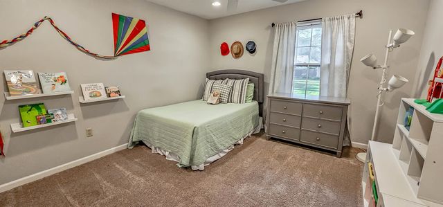 8441 SANDY BERRY CV, Germantown, TN 38138