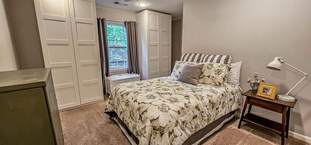 8441 SANDY BERRY CV, Germantown, TN 38138