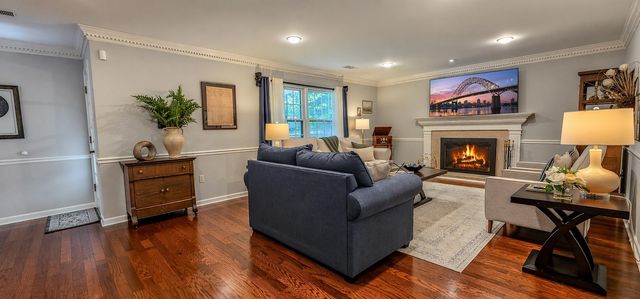 8441 SANDY BERRY CV, Germantown, TN 38138