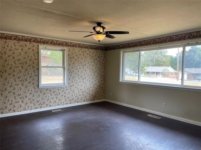 3513 Elizabeth Street, Choctaw, OK 73020