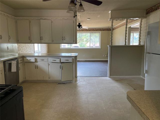 3513 Elizabeth Street, Choctaw, OK 73020