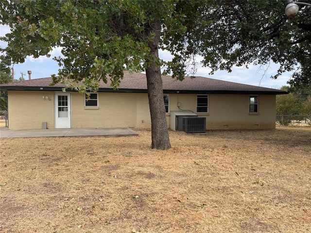 3513 Elizabeth Street, Choctaw, OK 73020