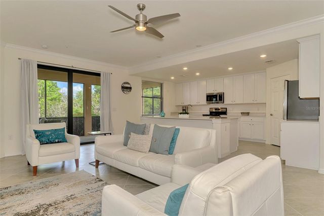 23321 AWABUKI DRIVE 8-102, Venice, FL 34293