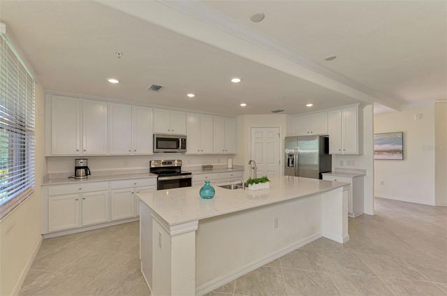 23321 AWABUKI DRIVE 8-102, Venice, FL 34293