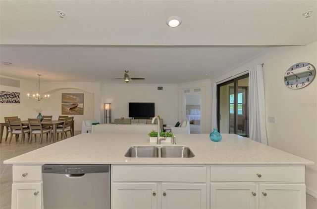 23321 AWABUKI DRIVE 8-102, Venice, FL 34293