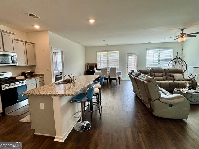 95 CONDOR Court, Statham, GA 30666