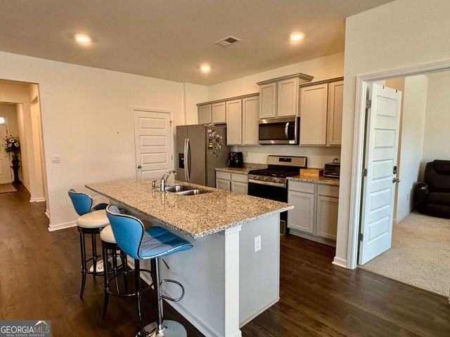 95 CONDOR Court, Statham, GA 30666