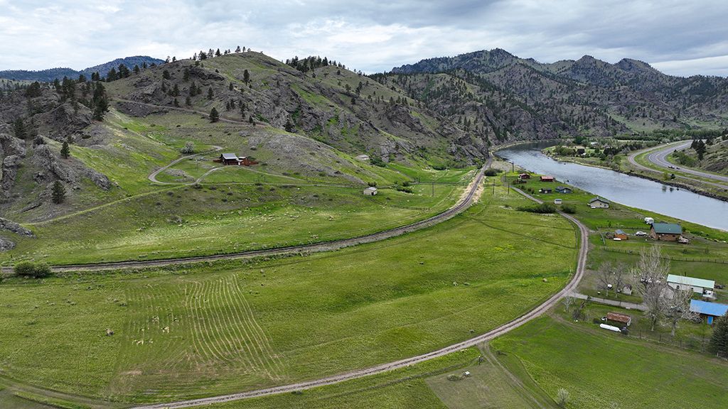 50 Missouri Overlook Drive, Cascade, MT 59421 photo 10