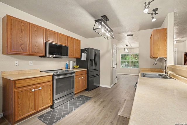 137 Goldenrod, Cibolo, TX 78108