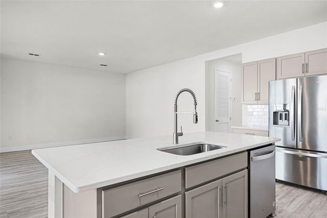 5415 CLOUDBERRY AVENUE, Lakeland, FL 33811