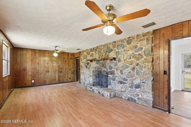 54031 SHEFFIELD Road, Callahan, FL 32011