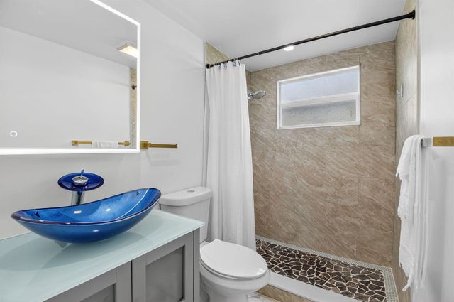 60 Brittany B, Delray Beach, FL 33446