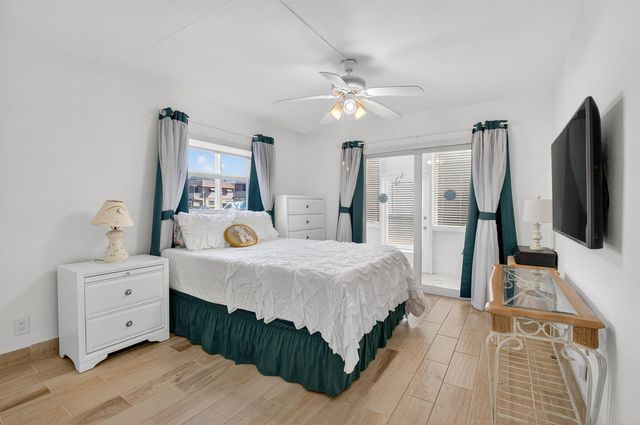 60 Brittany B, Delray Beach, FL 33446
