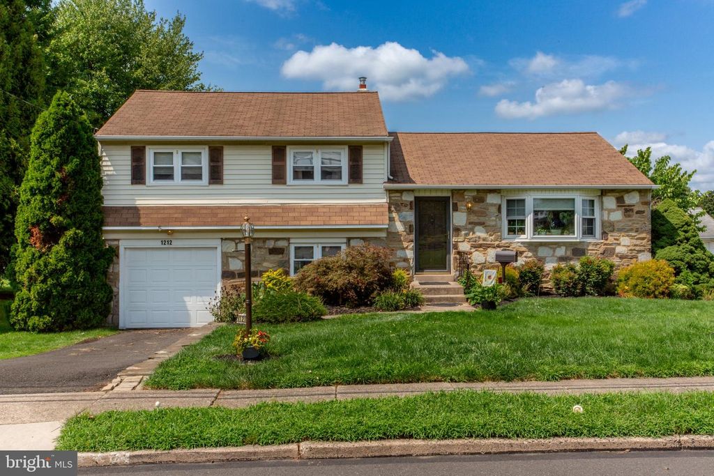 1212 DAHLIA RD, WARMINSTER, PA 18974 — exterior