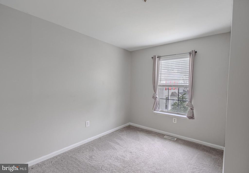 Image 17 of property listing at 2473 SAGEWOOD CT, Waldorf, MD 20601