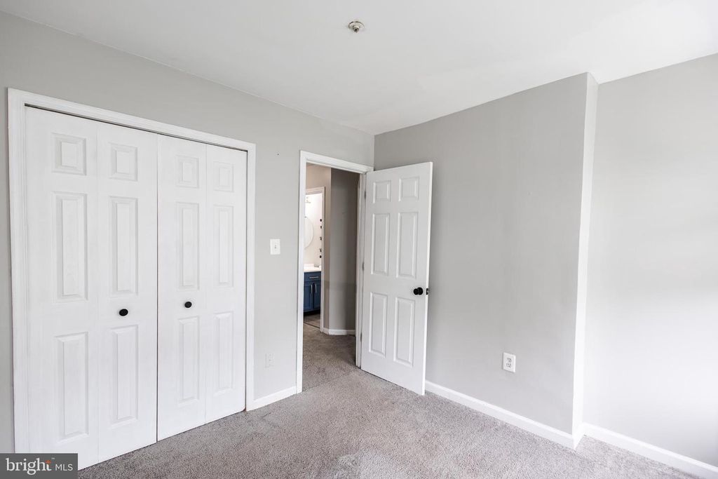 Image 20 of property listing at 2473 SAGEWOOD CT, Waldorf, MD 20601