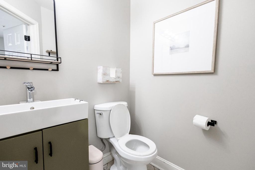 Image 27 of property listing at 2473 SAGEWOOD CT, Waldorf, MD 20601
