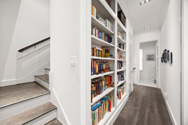 11 Robita Street, Houston, TX 77019