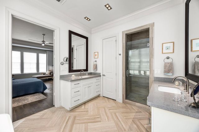 11 Robita Street, Houston, TX 77019