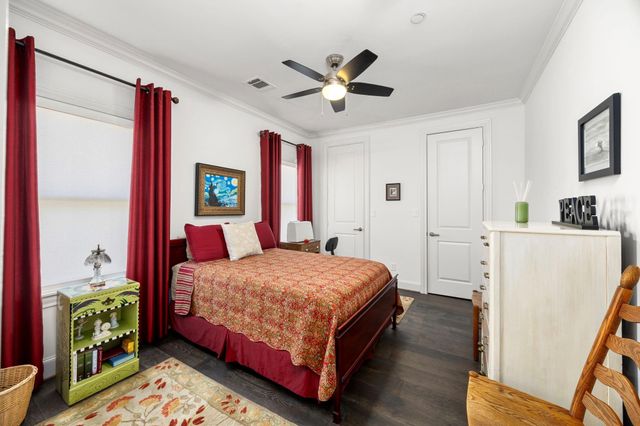 11 Robita Street, Houston, TX 77019