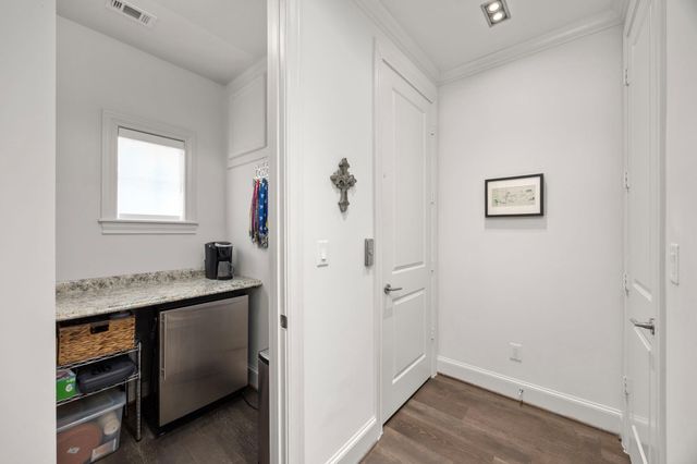 11 Robita Street, Houston, TX 77019