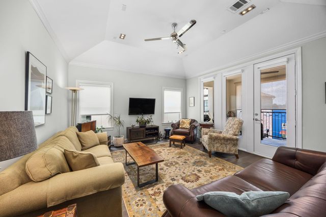 11 Robita Street, Houston, TX 77019