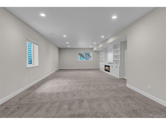 4541 S Valdai Way, Aurora, CO 80015