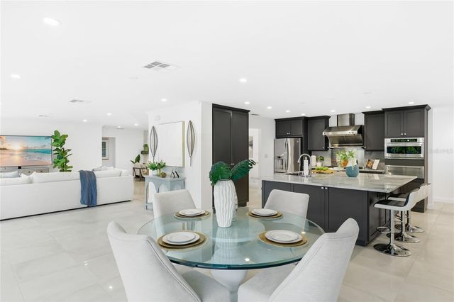 526 BIRD KEY DRIVE, Sarasota, FL 34236