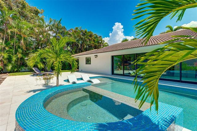 526 BIRD KEY DRIVE, Sarasota, FL 34236