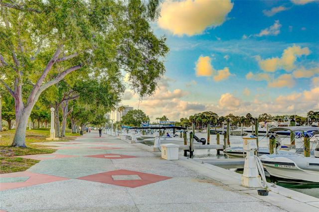 526 BIRD KEY DRIVE, Sarasota, FL 34236