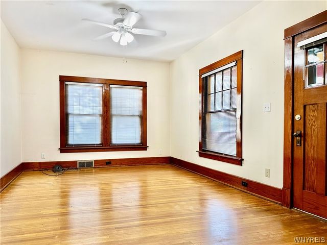 280 Maple Avenue, Hamburg, NY 14075