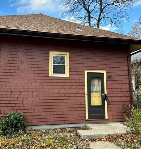 280 Maple Avenue, Hamburg, NY 14075