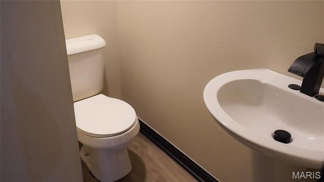 1215 N Euclid Avenue, St Louis, MO 63113