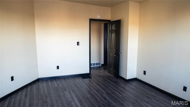 1215 N Euclid Avenue, St Louis, MO 63113