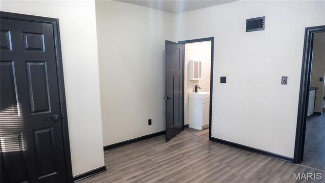 1215 N Euclid Avenue, St Louis, MO 63113