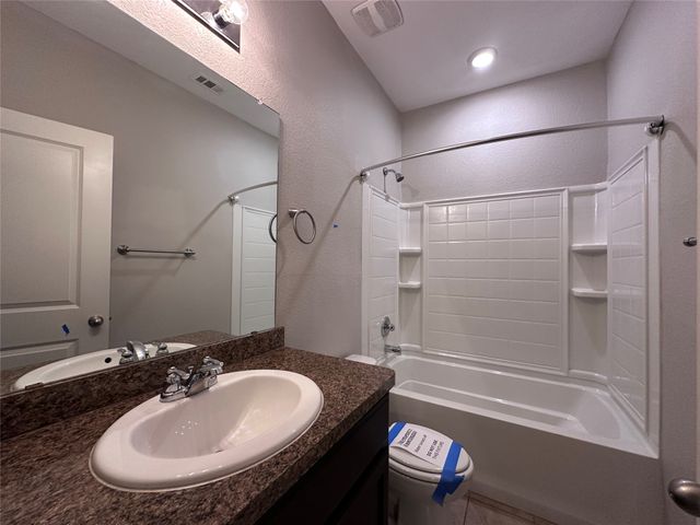 10128 Huntersville Trail, Fort Worth, TX 76108