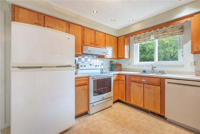 5400 Newell Drive, Kettering, OH 45440