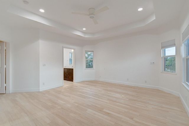 21 Oceanview Drive C, Ocean Ridge, FL 33435