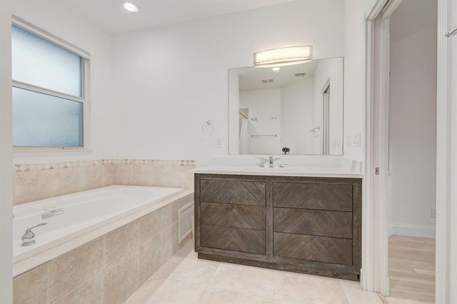 21 Oceanview Drive C, Ocean Ridge, FL 33435