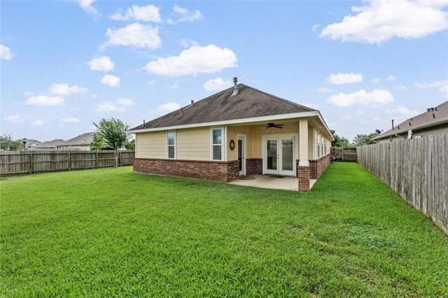 11731 Diamond Court, Mont Belvieu, TX 77535