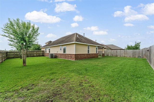 11731 Diamond Court, Mont Belvieu, TX 77535