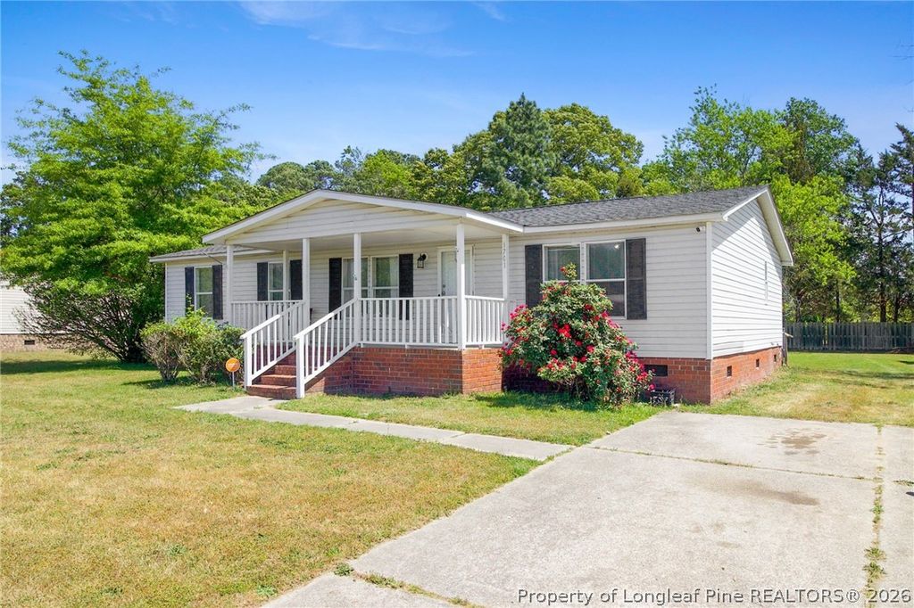 1701 O'Bannon Drive, Raeford, NC 28376 — exterior